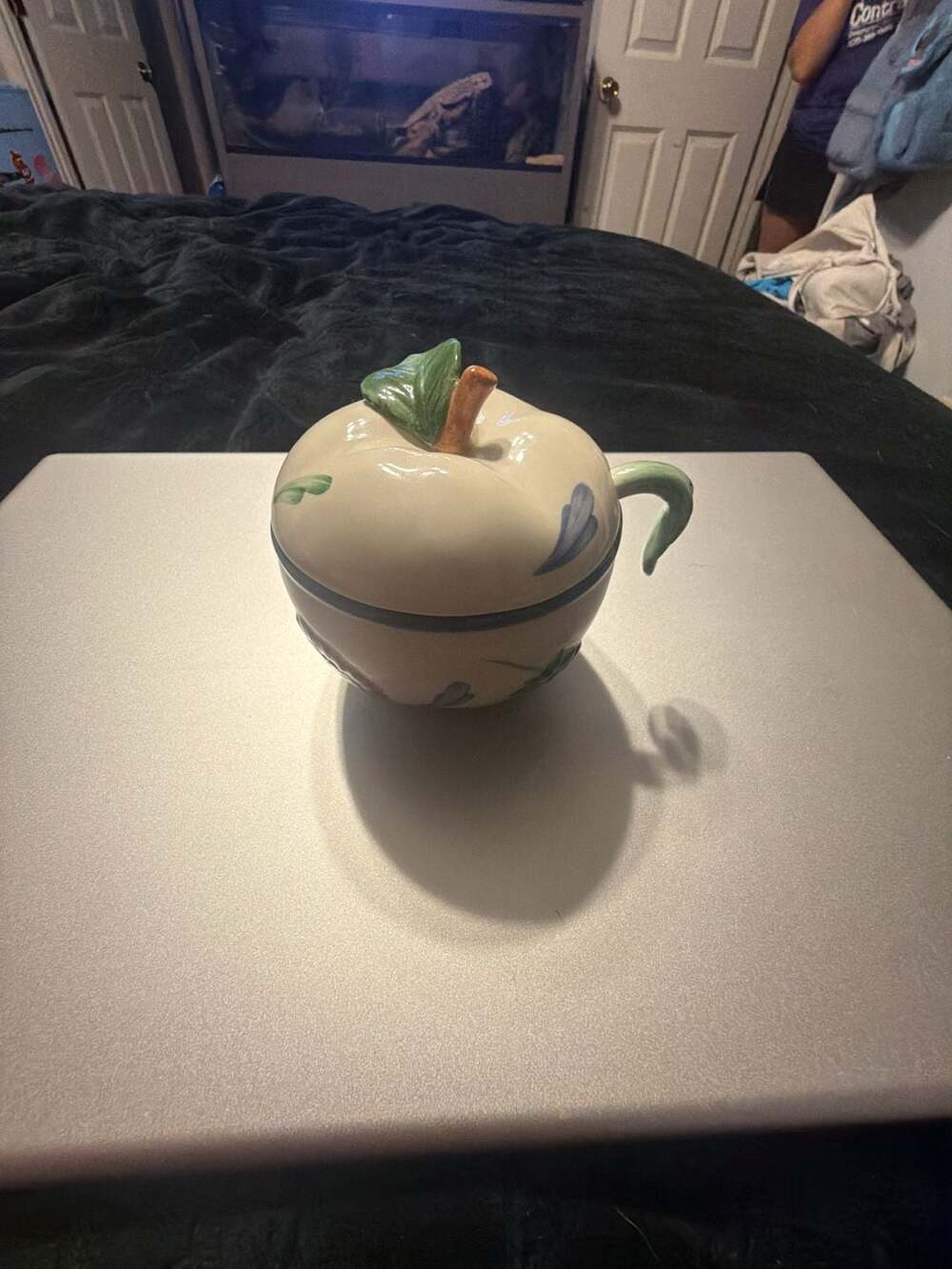 Lenox Poppies Barnyard Apple Shaped Jam Jelly Jar with Lid and Spoon